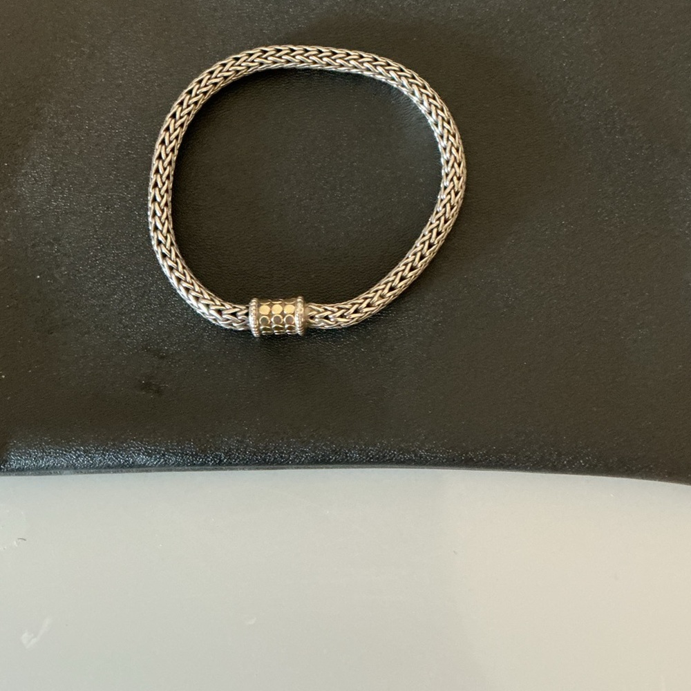 Vintage Sterling Silver wheat pattern bracelet Approximately “7 1/2.”